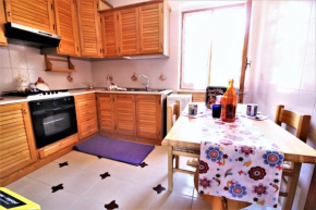 holidaycasa Leone - Con posto auto a 200mt dal Mare Sperlonga